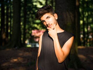 Show AlecDuff