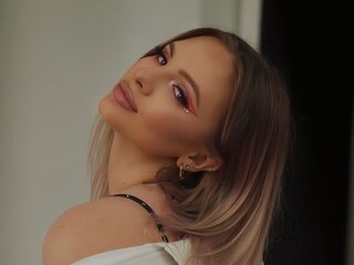 Private KristalMacAdam