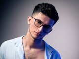Adult WillAlvarez