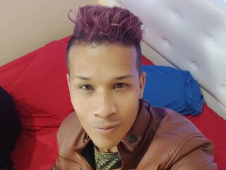 Show SamuWhite
